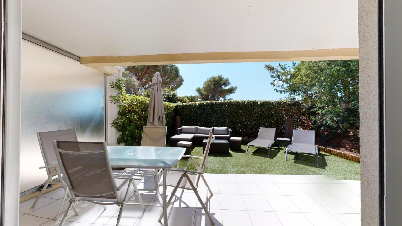 Appartement T2 : Jardin, Piscine, Parking A Sainte-Maxime Exteriér fotografie